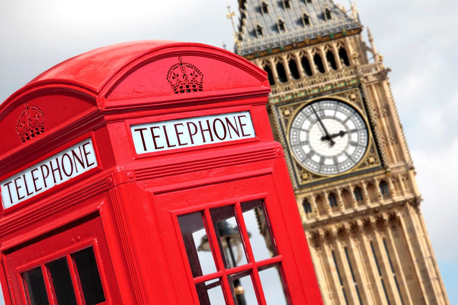 Problemy z rejestracją vat w UK: Big Ben oraz budka telefoniczna