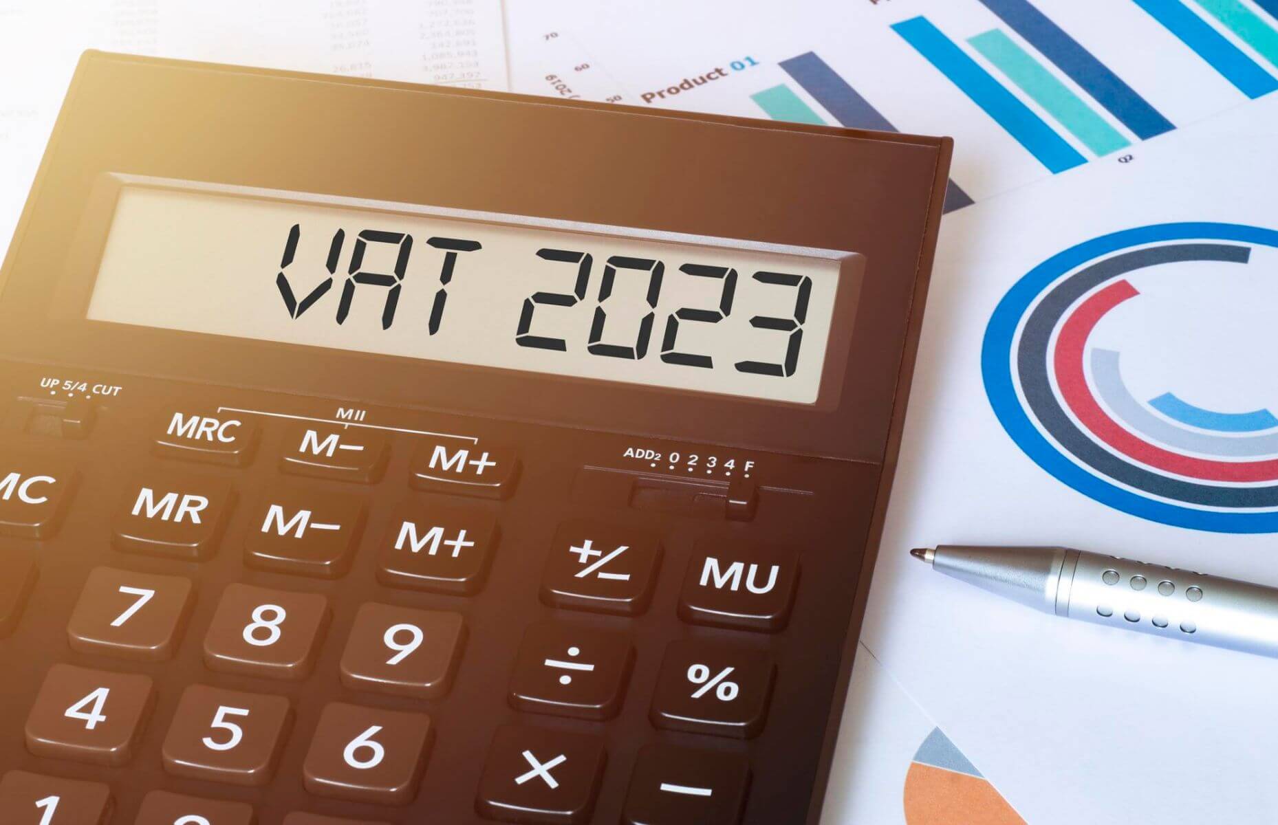 vat holandia 2023: kalkulator z napisem vat 2023